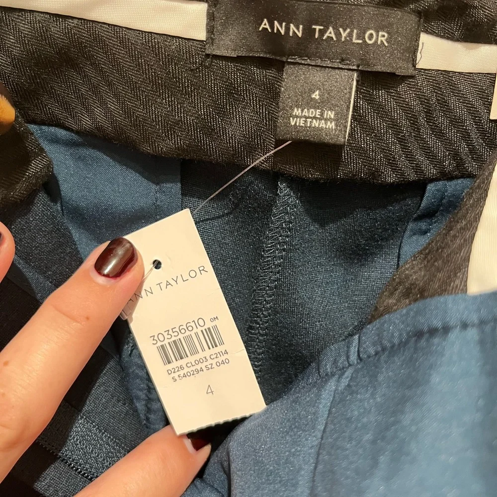 NWT Ann Taylor Straight Pants with Two Front Flap Pockets in Dark Teal size 4 - Picture 12 of 14